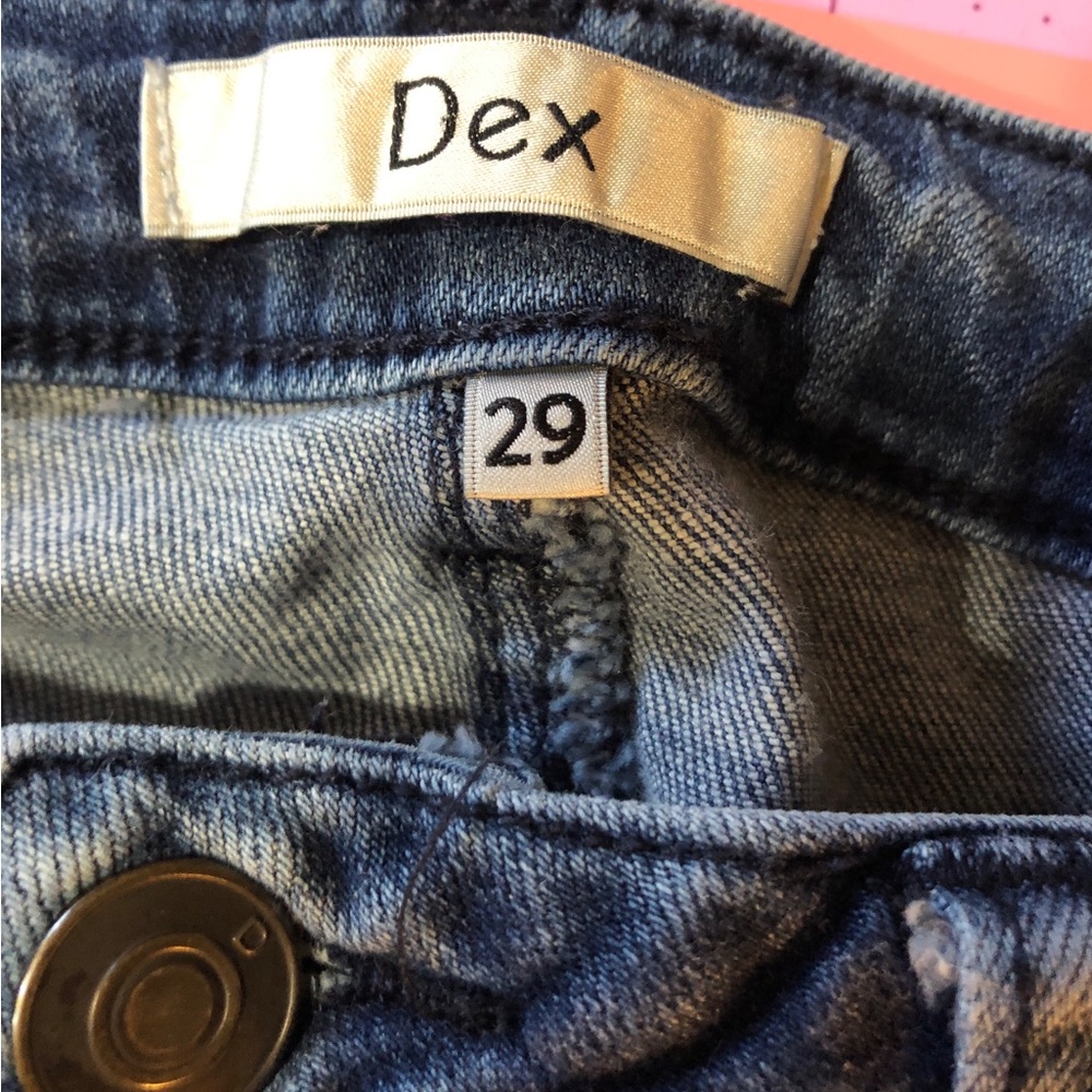 EUC Women’s DEX jeans